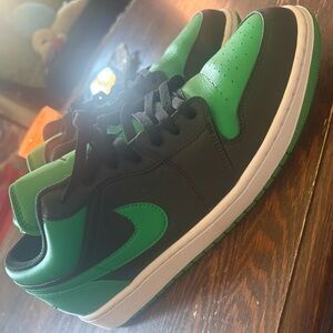 Air Jordan 1 Low "Lucky Green"